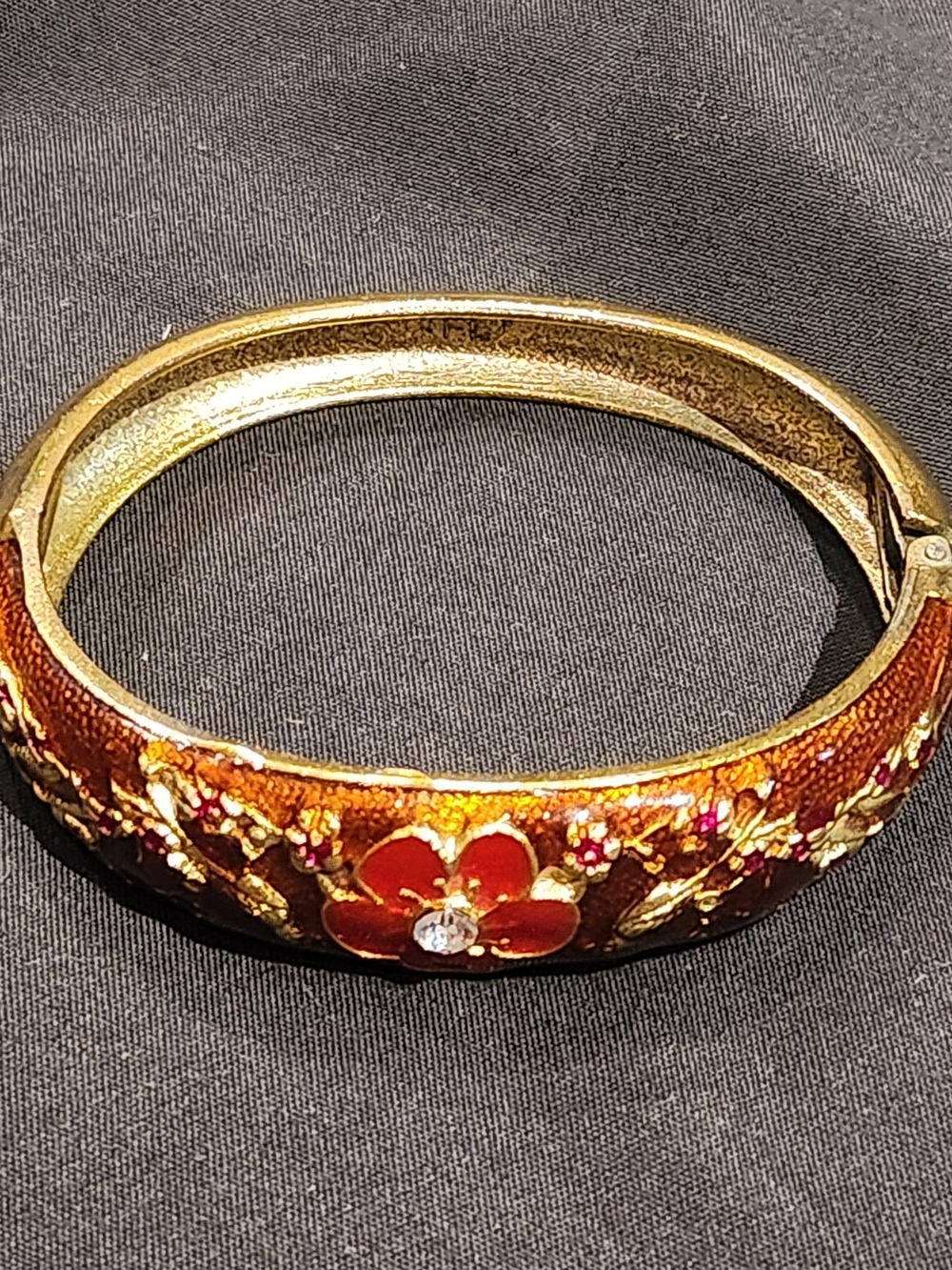 VtG Cloisonné Style Enamel Hinged Bangle Bracelet Cuff Red Cabochons Flower Bird